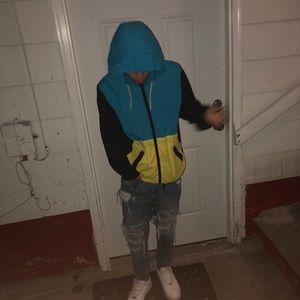 Meet your Posher, Henry